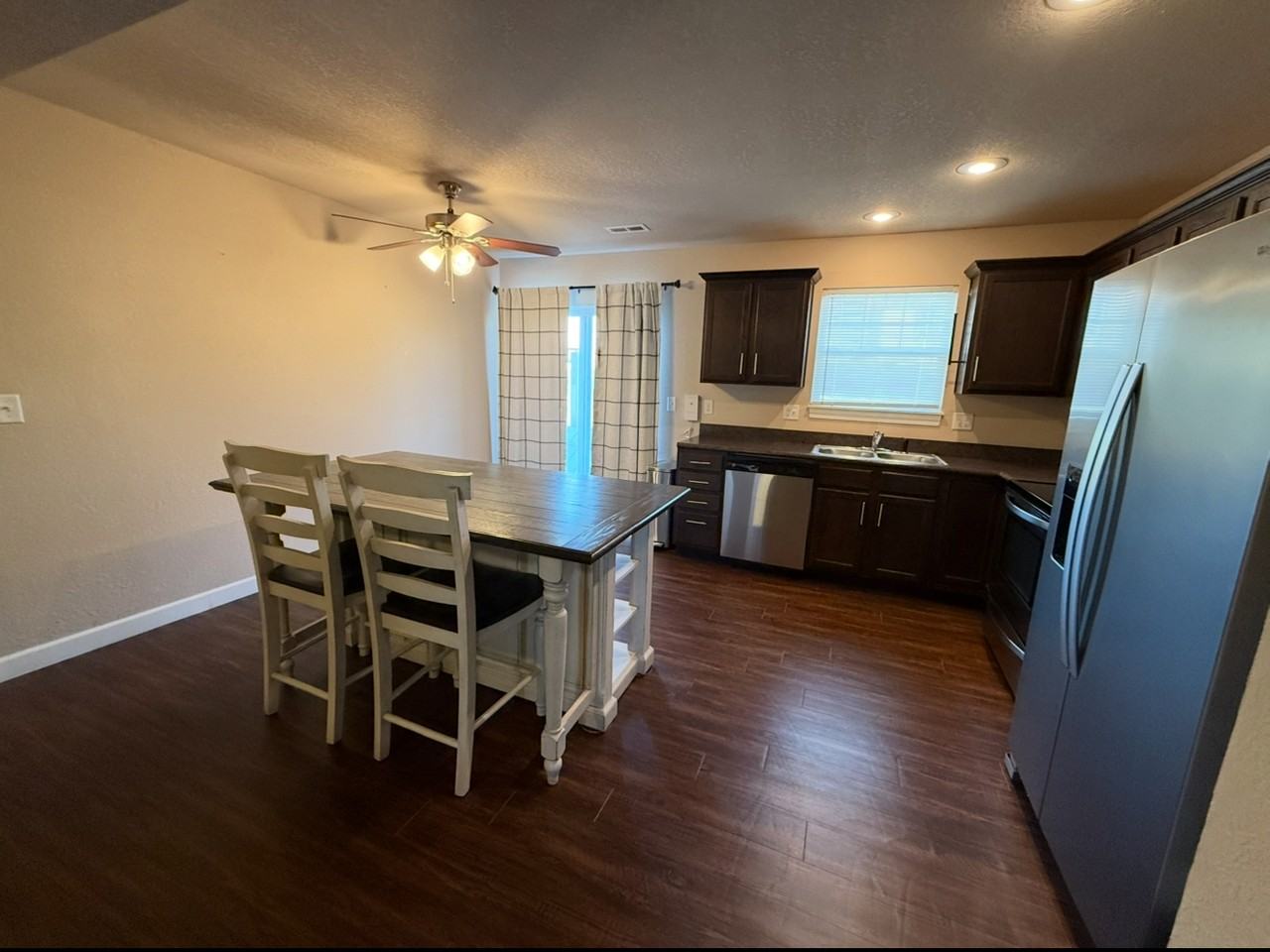 258 Pointe Ln #1 - Photo 4 of 10