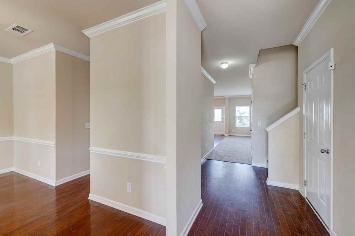 654 Pemberton Dr #1 - Photo 2 of 12