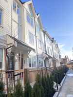 featured image of 720 Robinson Street #110