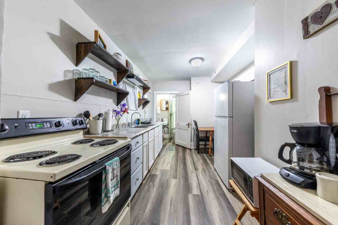 431 Moro St #1 - Photo 6 of 10