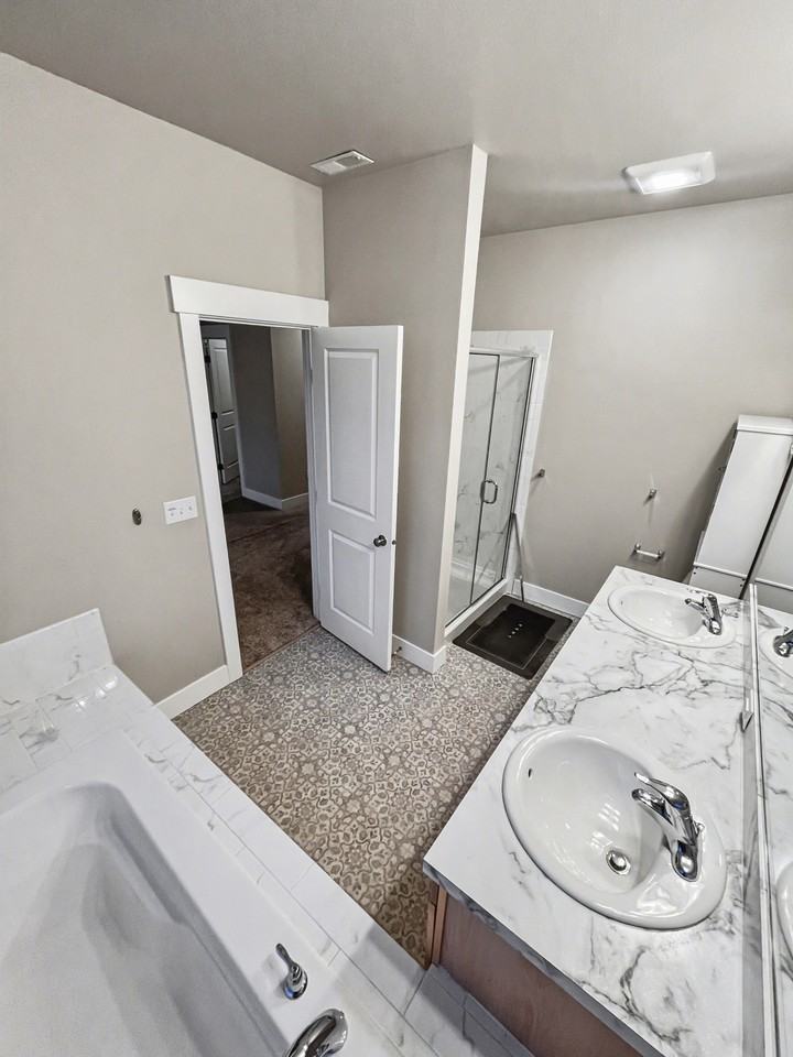 20110 Eagles Nest Ct #1 - Photo 6 of 10