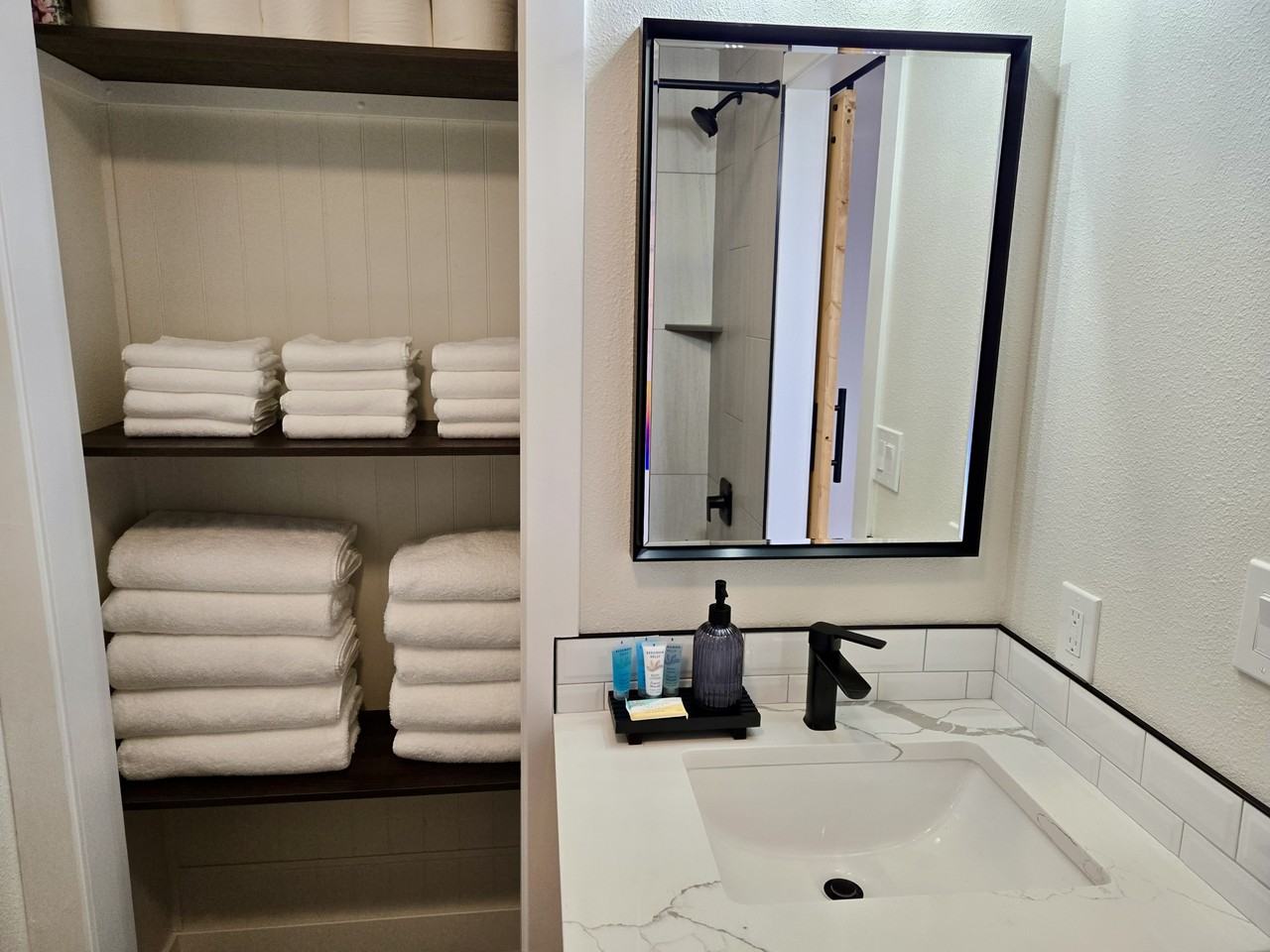 43143 Riverview Dr #1 - Photo 4 of 17