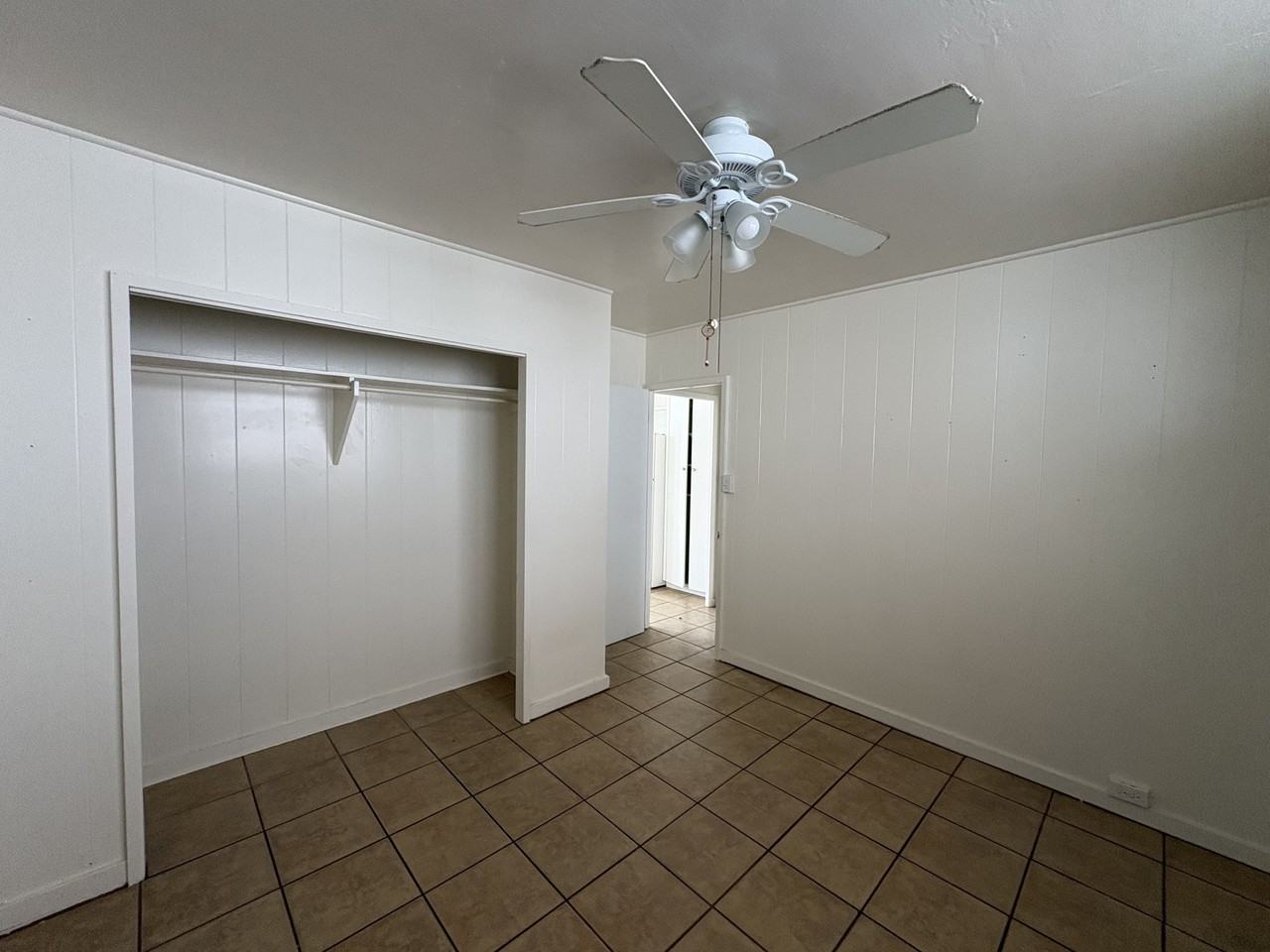 1639 Piikoi St #9 - Photo 3 of 8