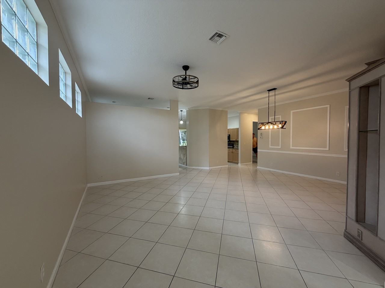 1649 Se Ballantrae Ct #1 - Photo 3 of 19
