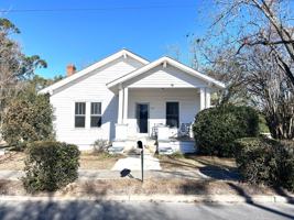 featured image of 216 Singleton Ave #1