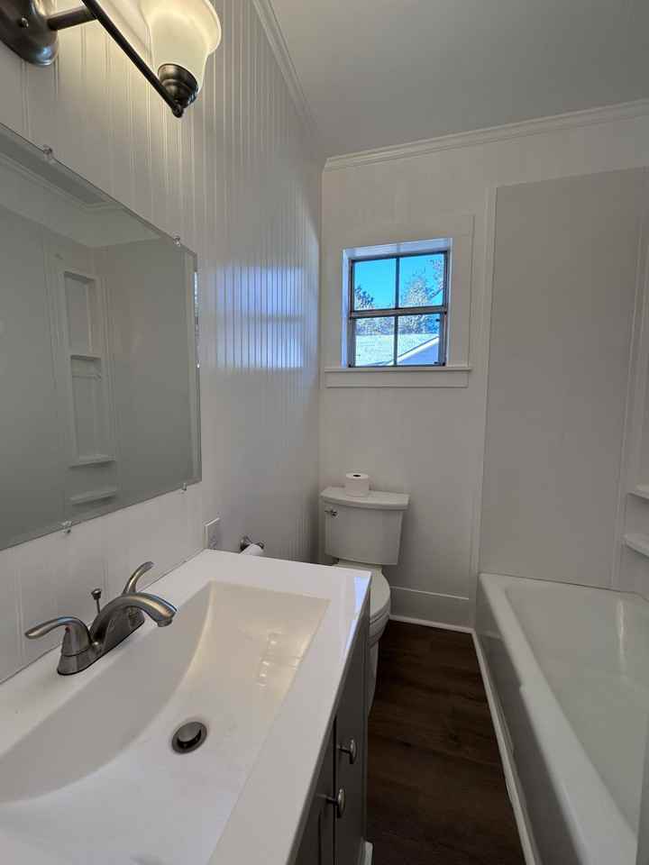 216 Singleton Ave #1 - Photo 6 of 15