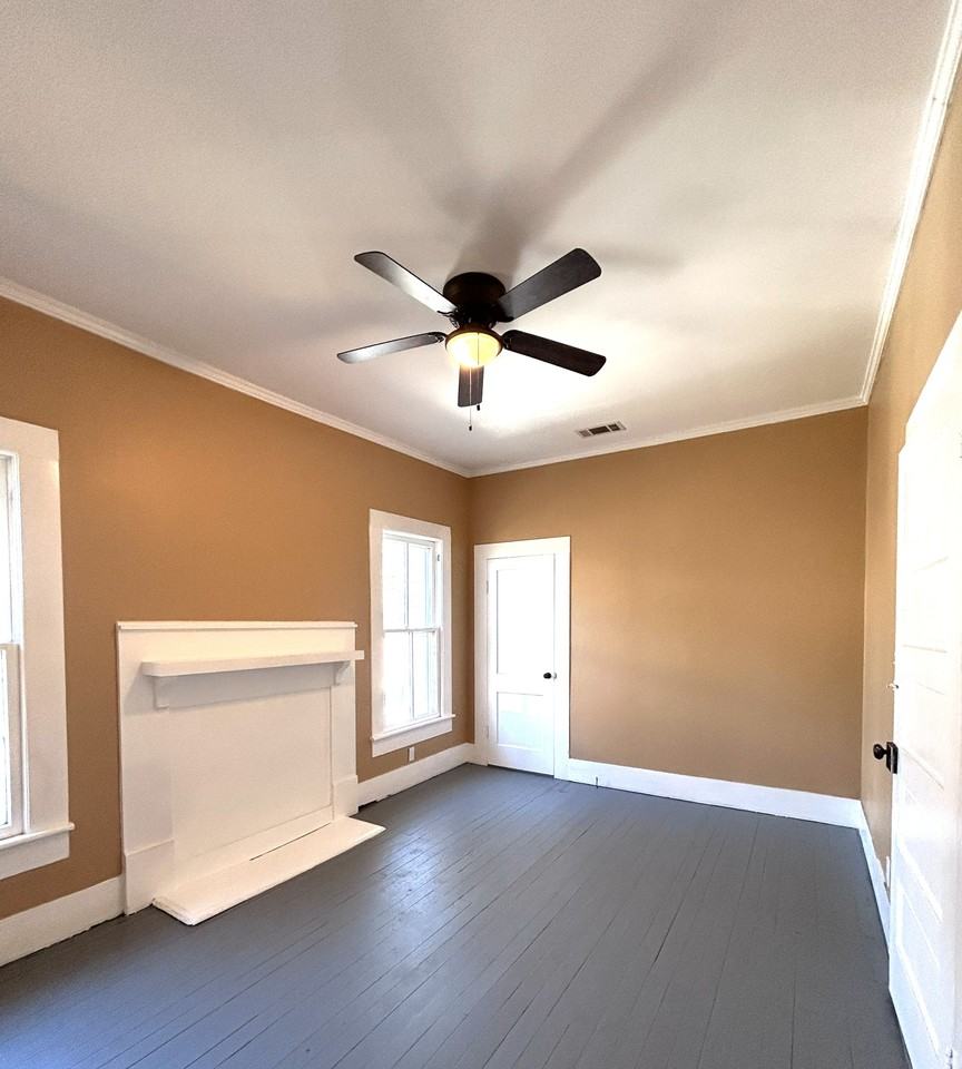 216 Singleton Ave #1 - Photo 7 of 15