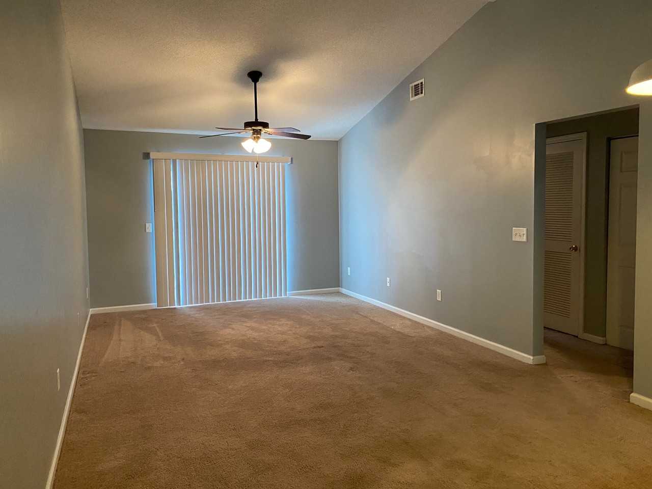 118 Magnolia Plantation Ct - Photo 5 of 8