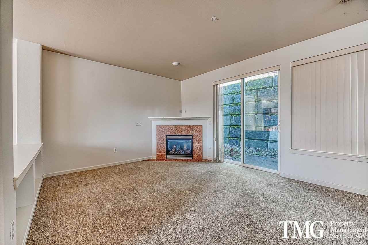 2226 Ne 141st Way - Photo 3 of 28