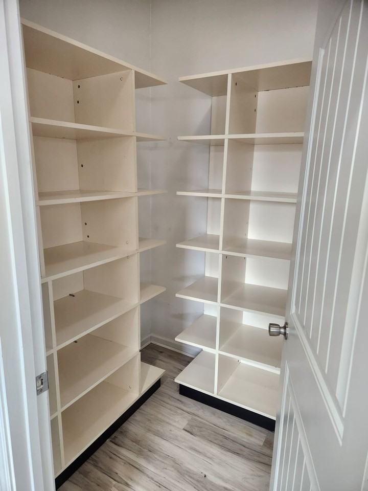 201 Flowing Meadows Dr - Photo 7 of 16