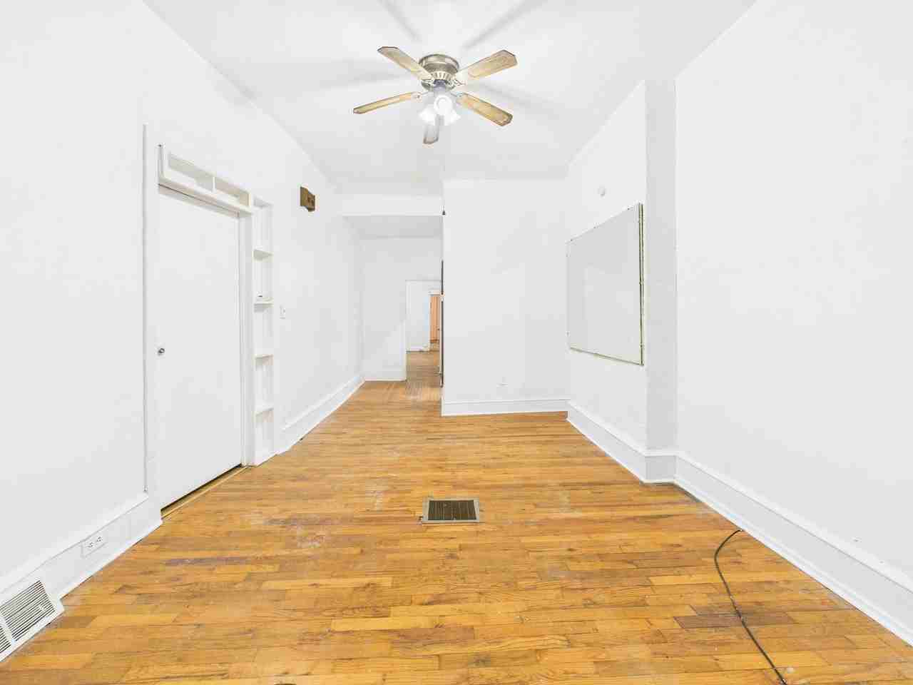 1304 N 19th St - Photo 2 of 13