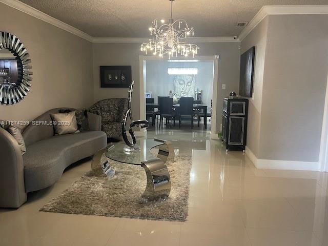 2701 SW 79th Ct - Photo 2 of 11