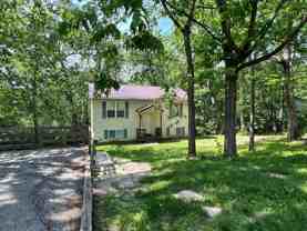 215 Baker St - Photo 1 of 1