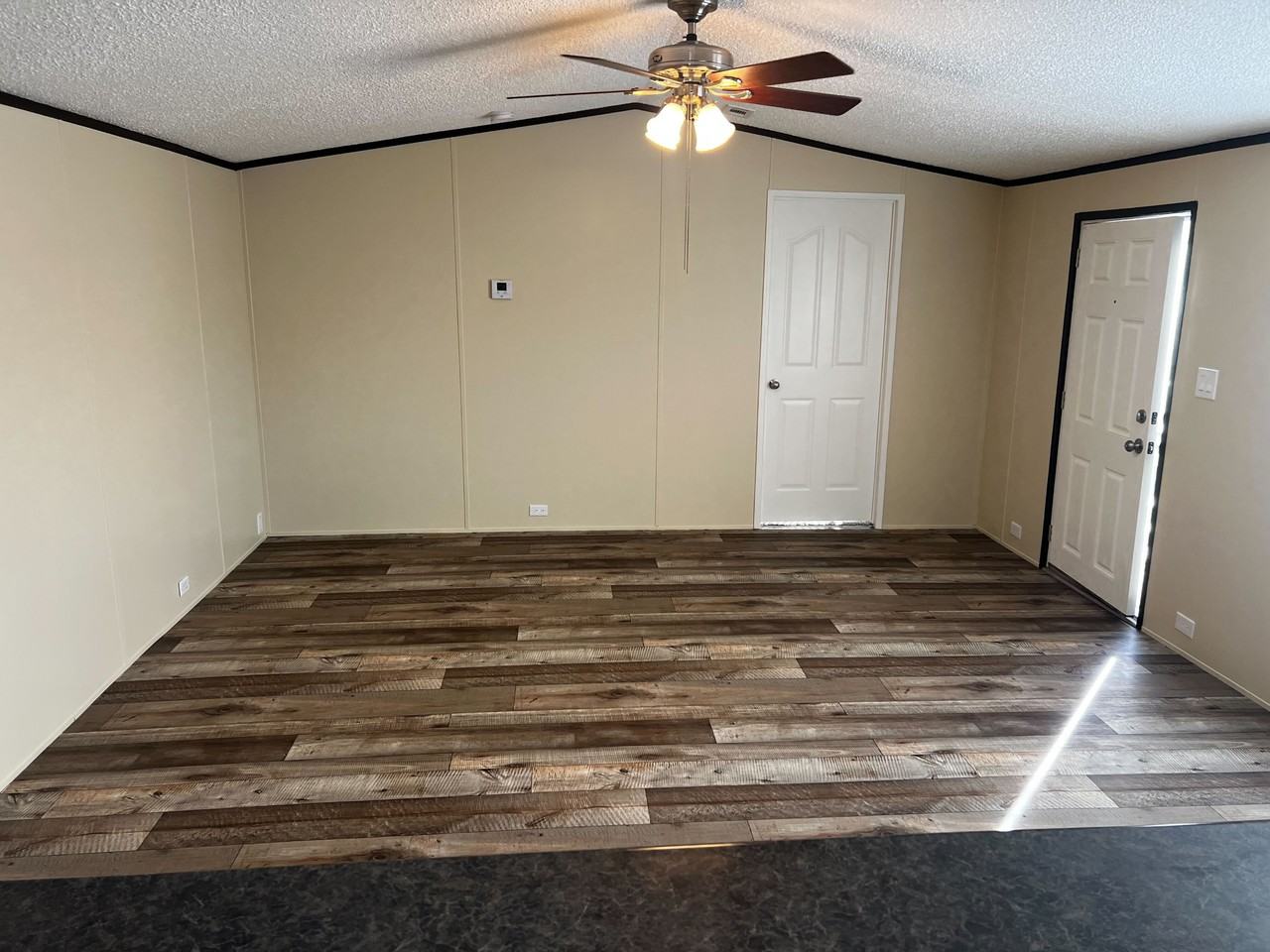 709 N Collins Fwy #263 - Photo 4 of 22