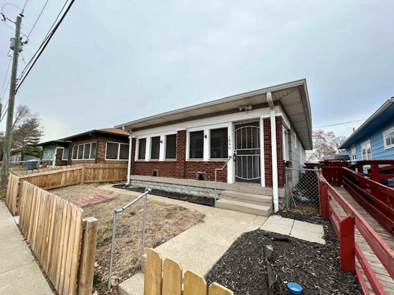 1840 W Maryland St - Photo 3 of 26