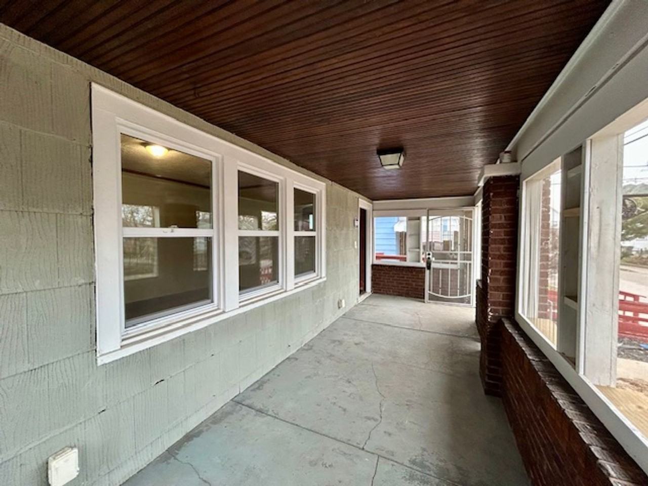 1840 W Maryland St - Photo 6 of 26