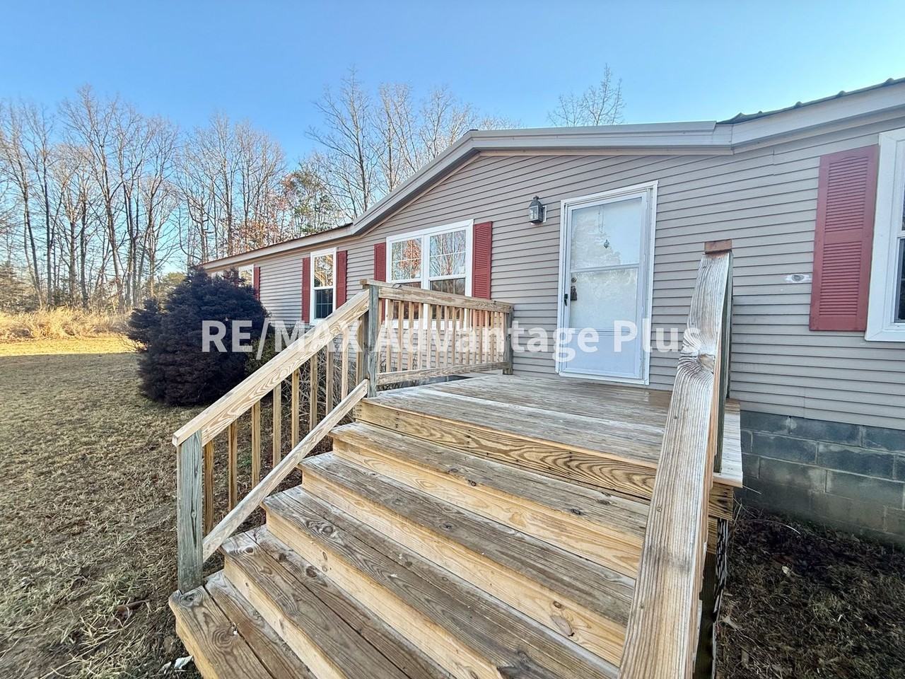41 Dogwood Ln - Photo 2 of 30