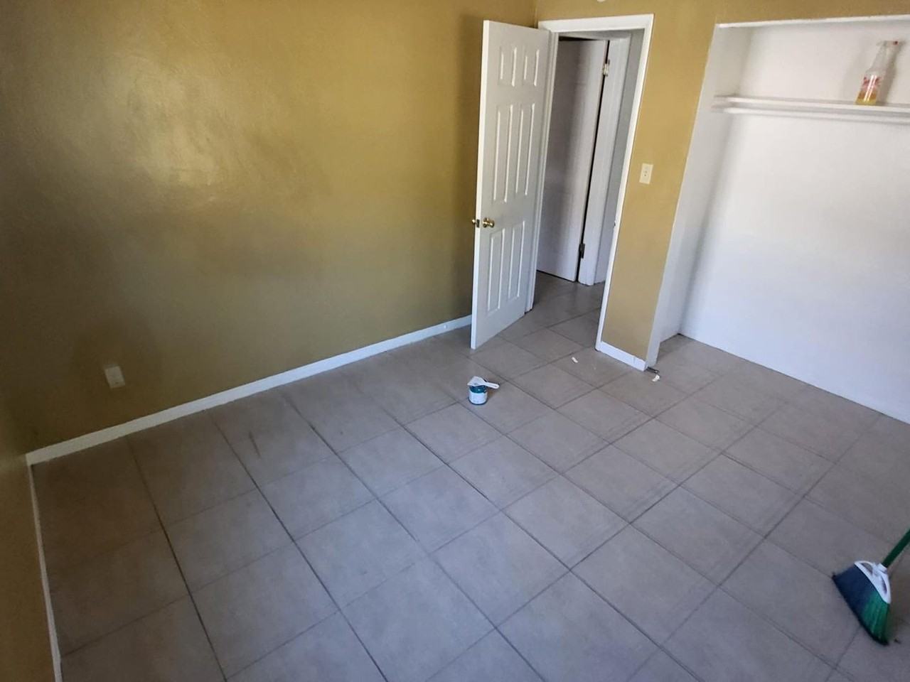 4379 Neptune Dr Se - Photo 6 of 16