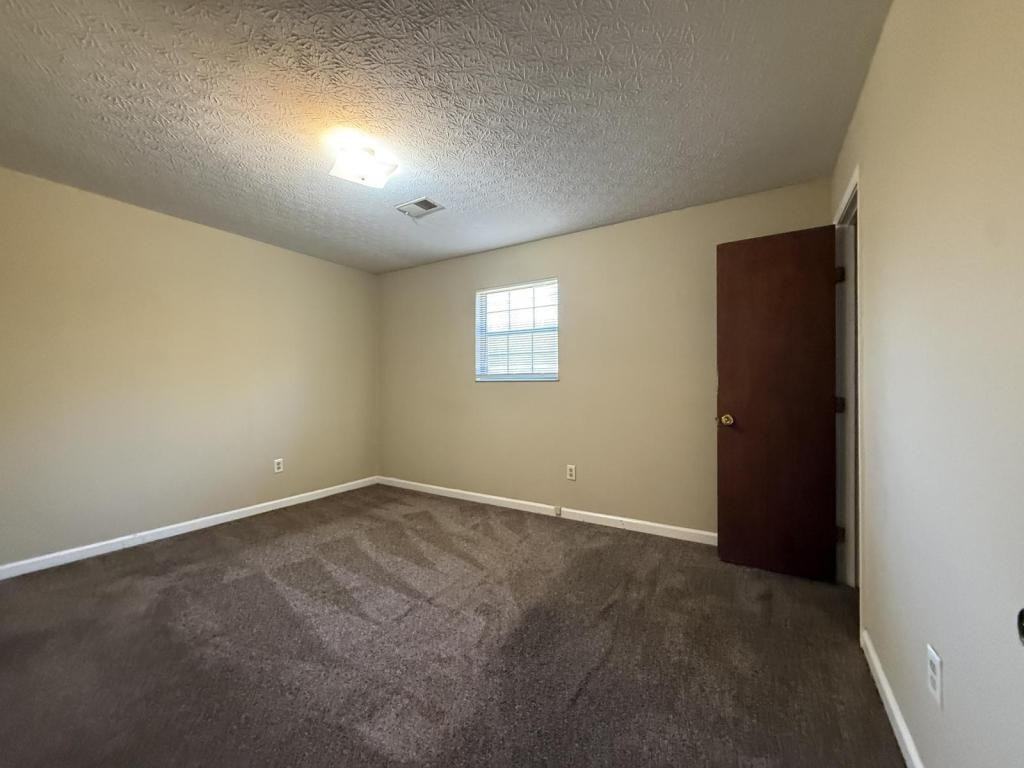 1238 Clear Ridge Ln - Photo 6 of 11