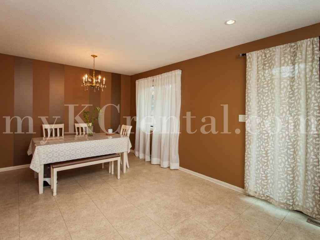 9619 Outlook Dr - Photo 4 of 20