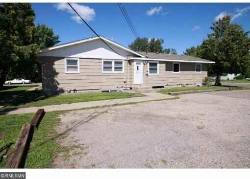 1106 13th St S - Photo 6 of 7