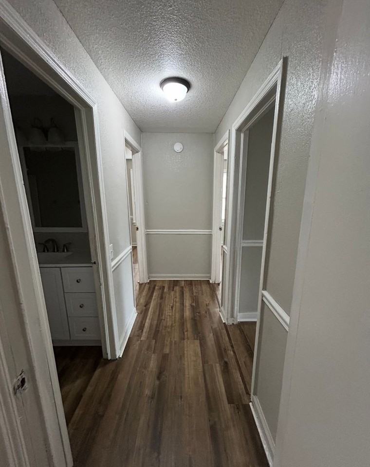 49 Central Ave - Photo 6 of 15