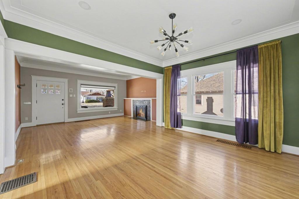 1846 12th St - Photo 7 of 19