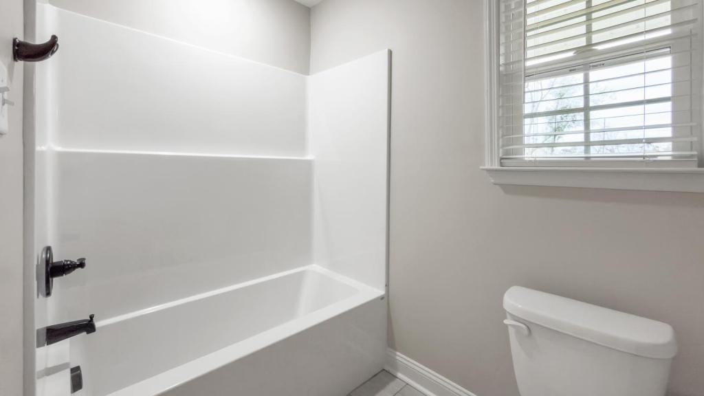 1522 Woodard St - Photo 7 of 35