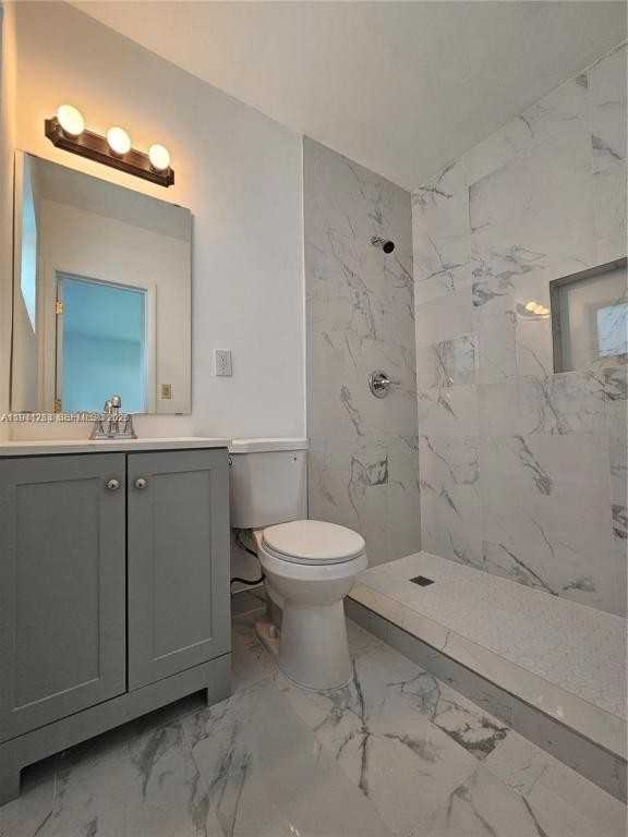 7908 Granada Blvd - Photo 4 of 10