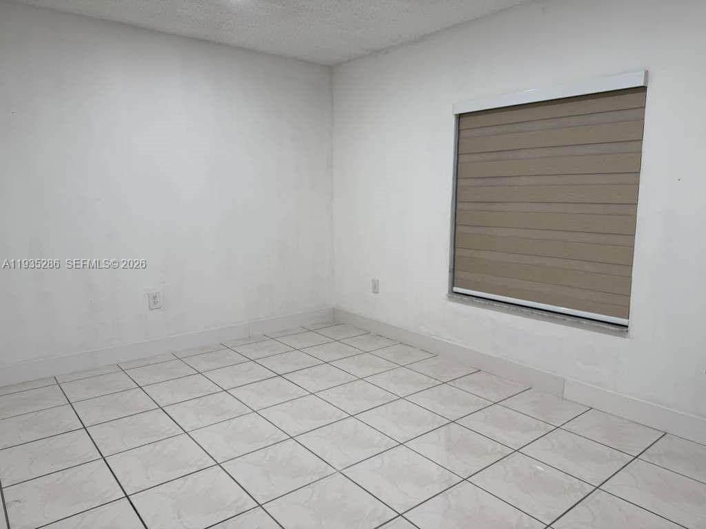 19415 Nw 33rd Ct - Photo 7 of 8