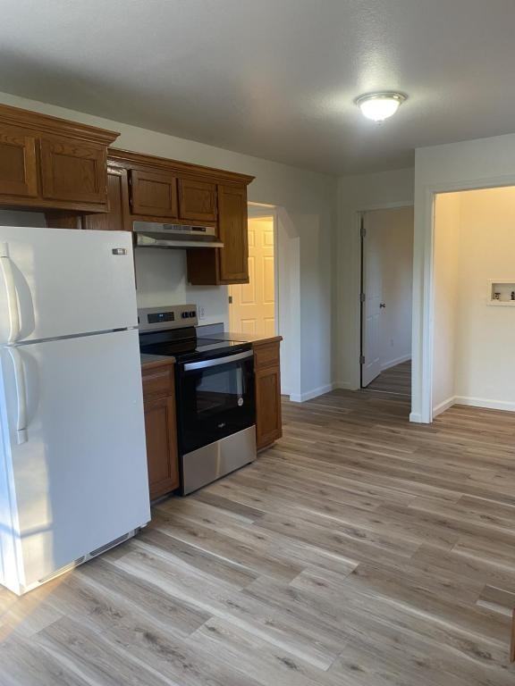 604 W Jackson St - Photo 3 of 11