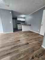 featured image of 905 Vinewood Ln