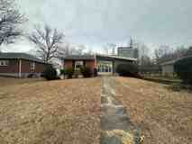 206 Connecticut Ave - Photo 1 of 1