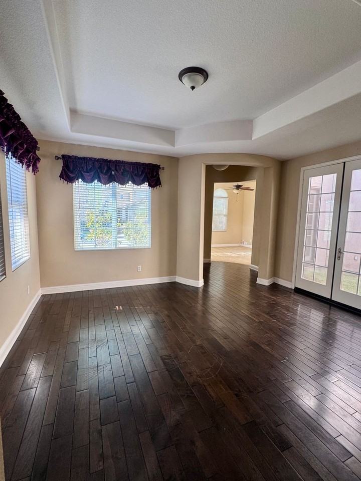 3448 Trego Ct - Photo 6 of 25