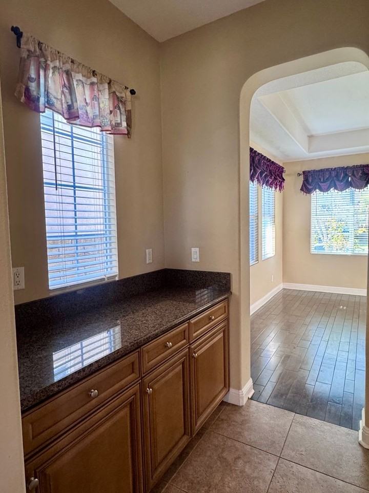 3448 Trego Ct - Photo 7 of 25