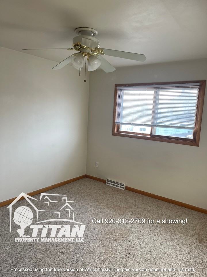 1919 E Pershing St #4 - Photo 2 of 11