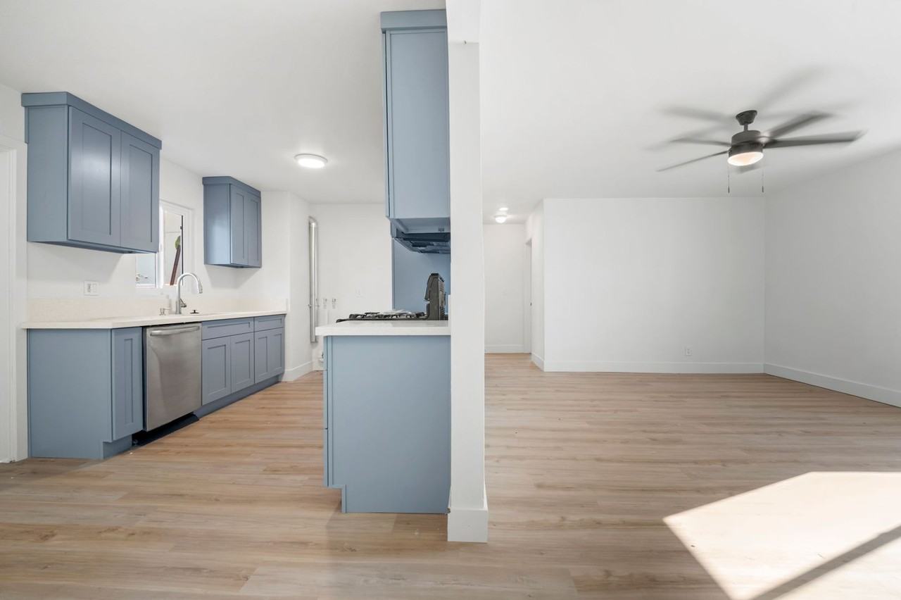 7891 7881, 7883, 7891 & 7893 - Photo 3 of 14