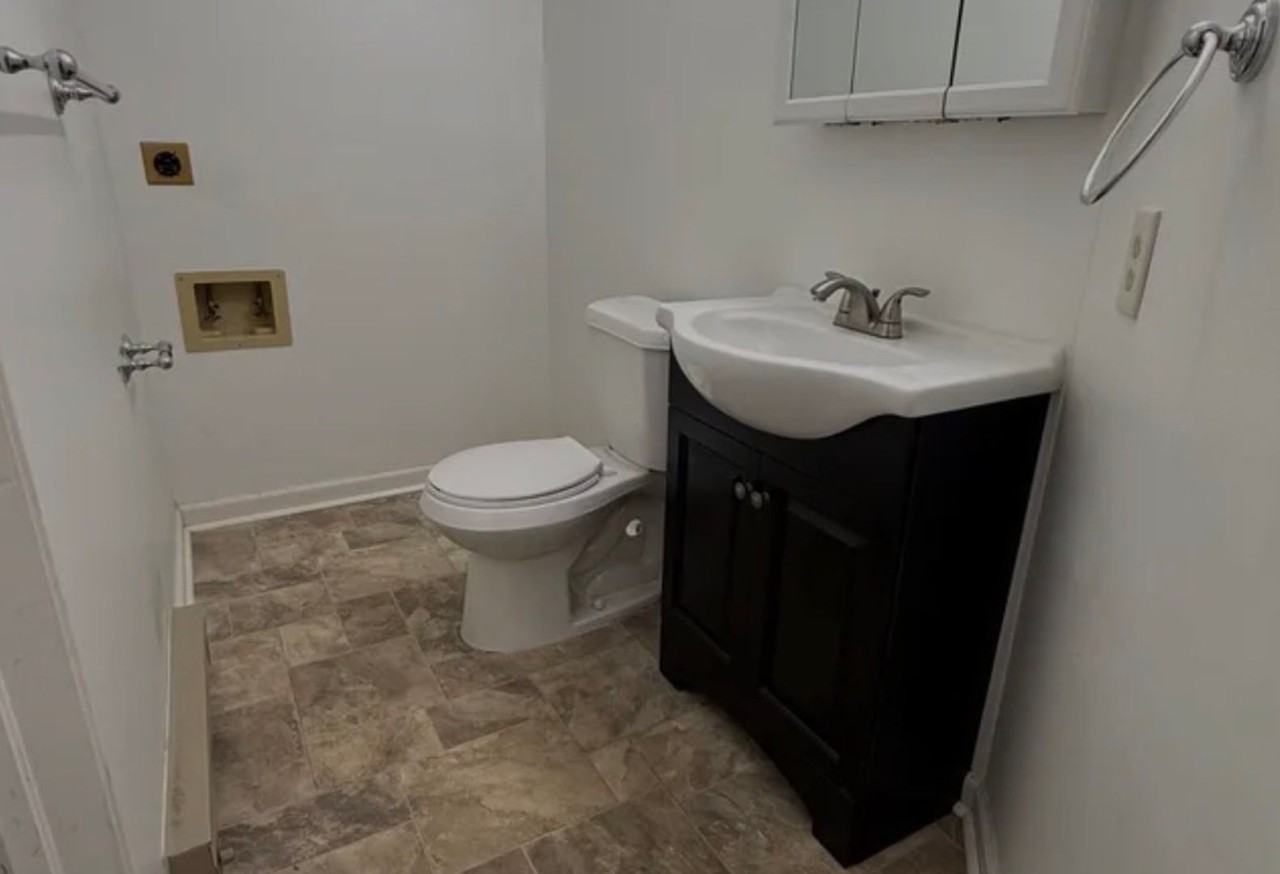 7430 Becky Ct - Photo 4 of 11