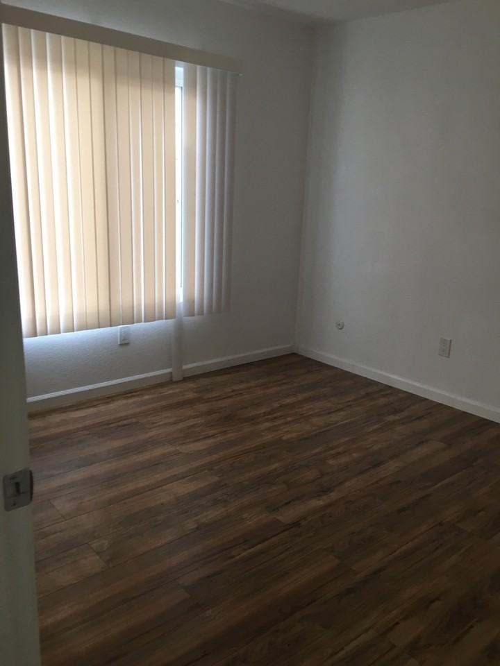 8230 Lemon Grove Way - Photo 6 of 26