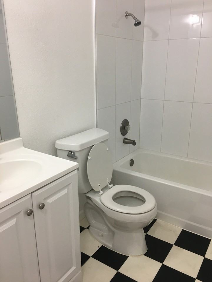 8230 Lemon Grove Way - Photo 7 of 26