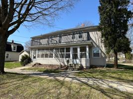 featured image of 1700 1st St