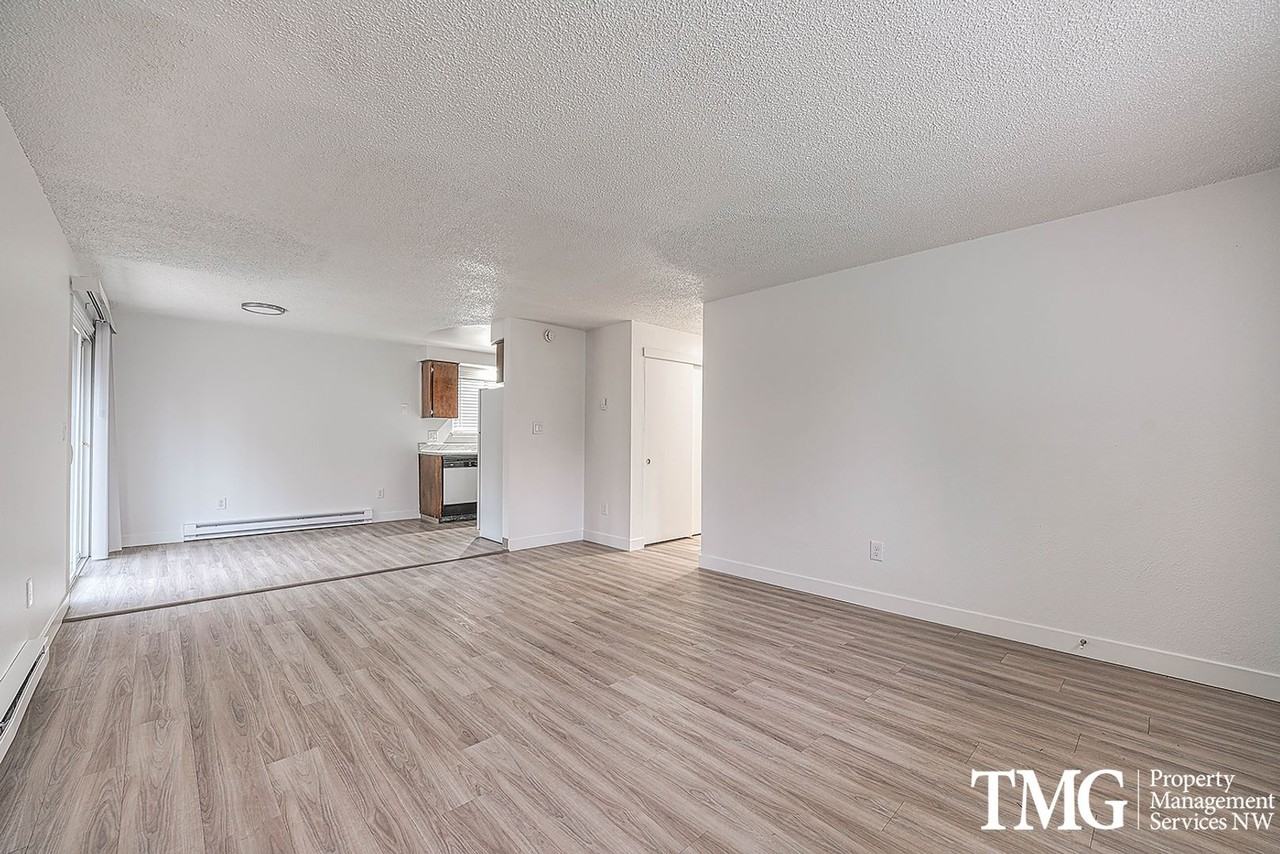 3505 K St #A - Photo 2 of 19