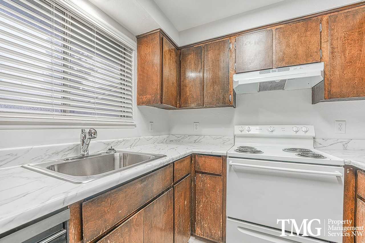 3505 K St #A - Photo 6 of 19