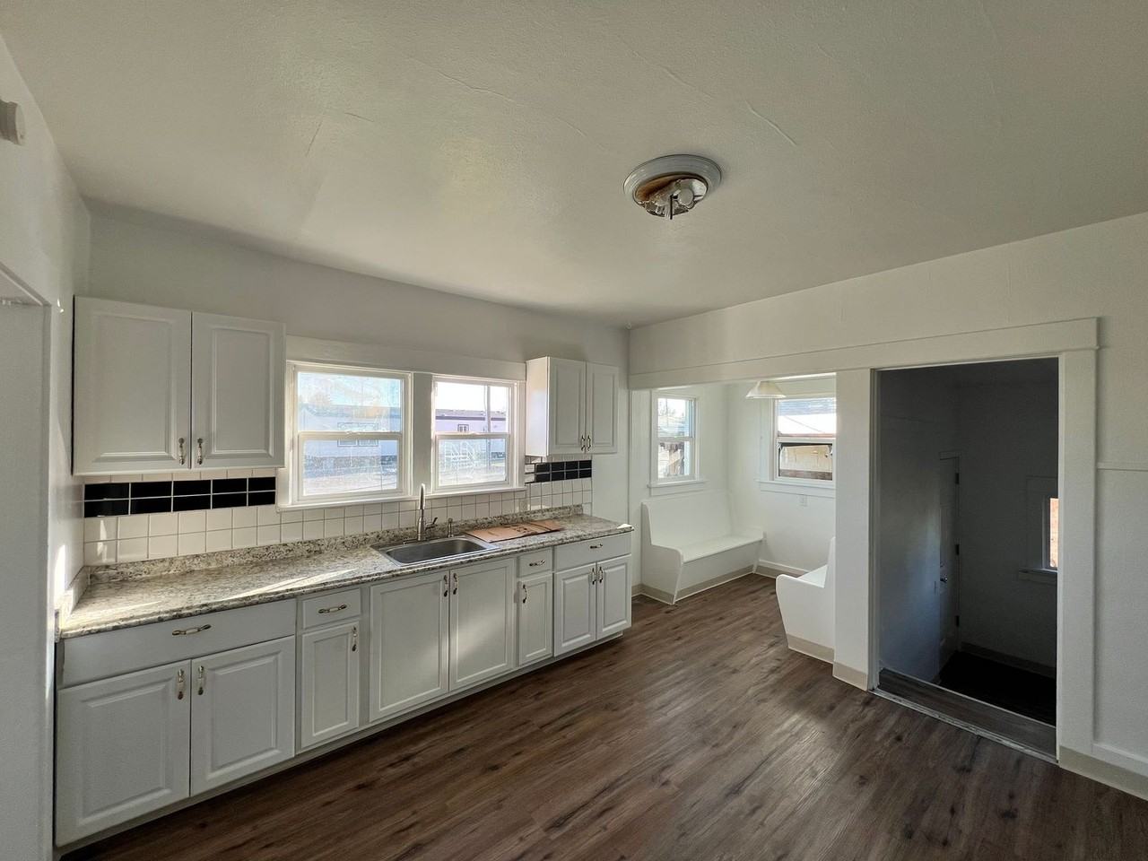 2907 W 7th Ave - Photo 4 of 10