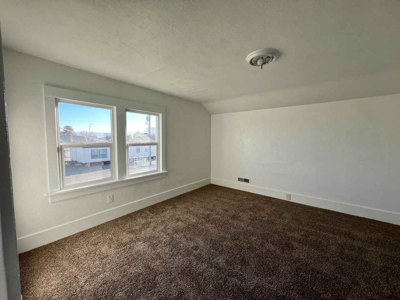 2907 W 7th Ave - Photo 7 of 10