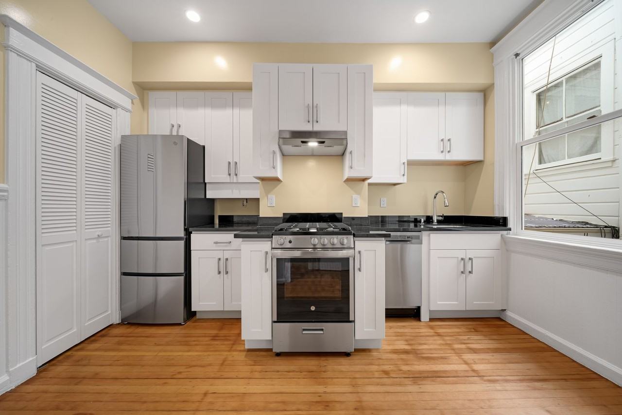 519 Vallejo St - Photo 7 of 26