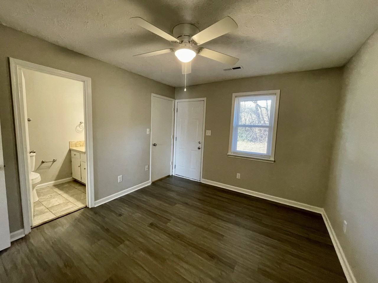 1113 Homestead Garden Court #2 - Photo 4 of 16