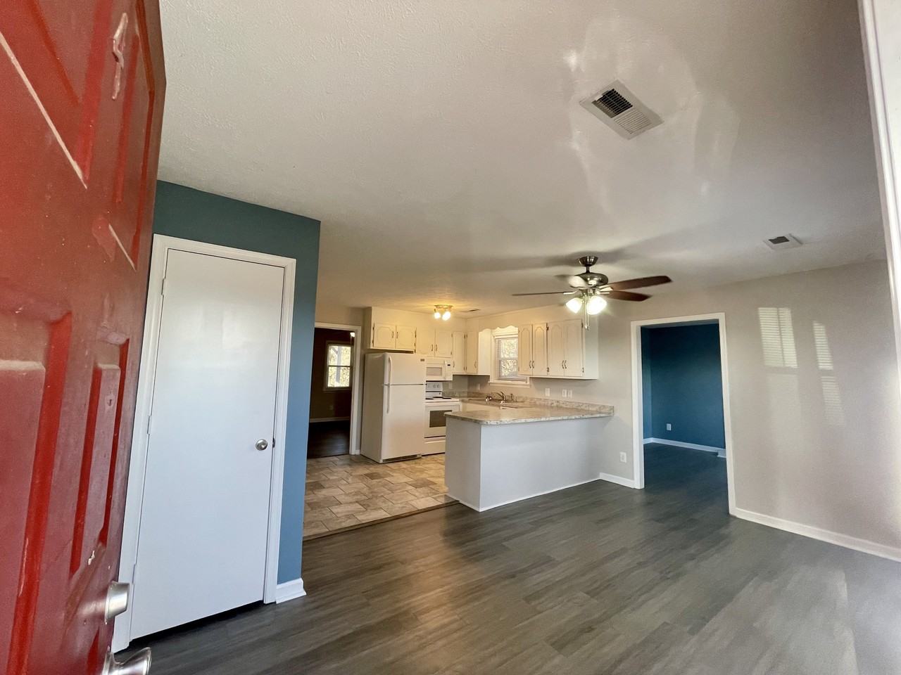 1113 Homestead Garden Court #2 - Photo 5 of 16