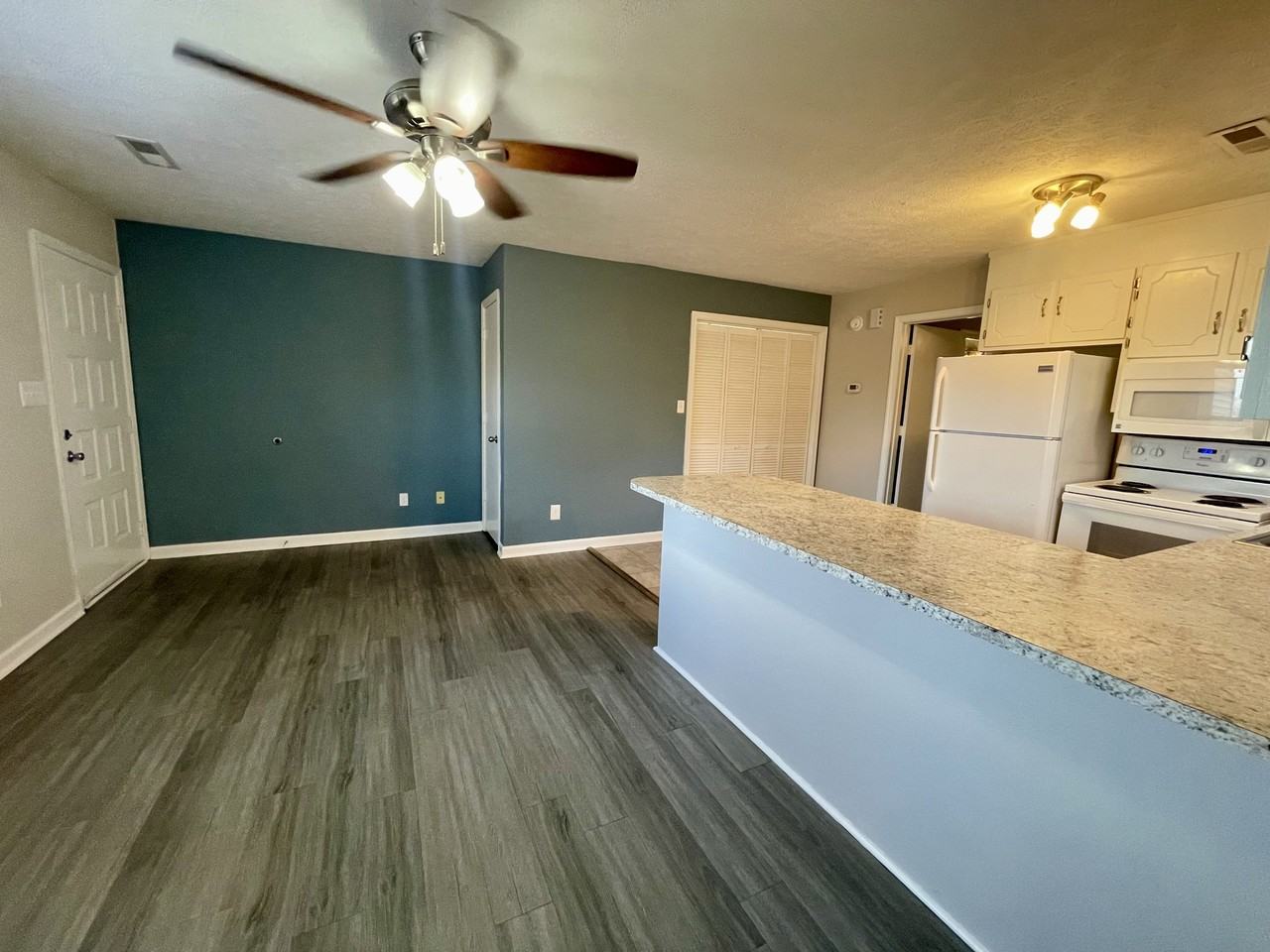 1113 Homestead Garden Court #2 - Photo 3 of 16