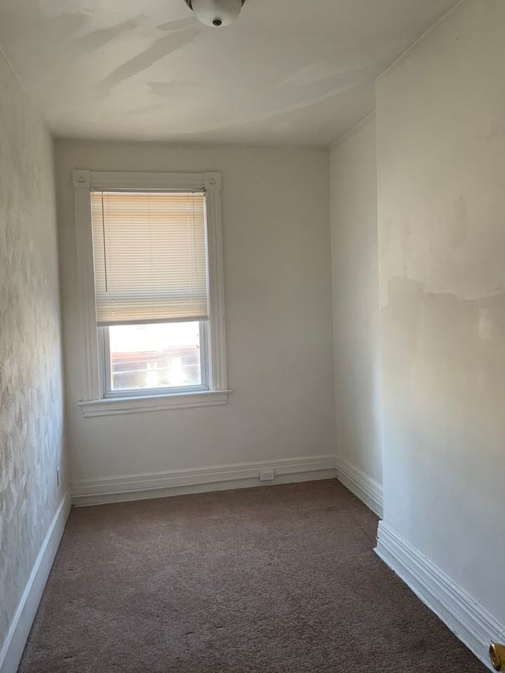 3414 Bates St - Photo 6 of 12